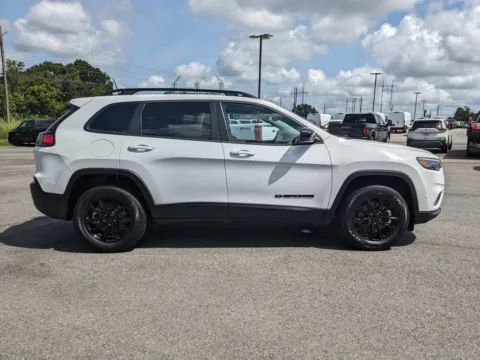 Another view of 2023 Jeep Cherokee Altitude Lux for sale in Vidalia, GA at Woody Folsom CDJR of Vidalia