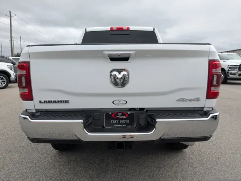More photos of 2022 Ram 3500 Laramie at Woody Folsom CDJR of Vidalia, GA