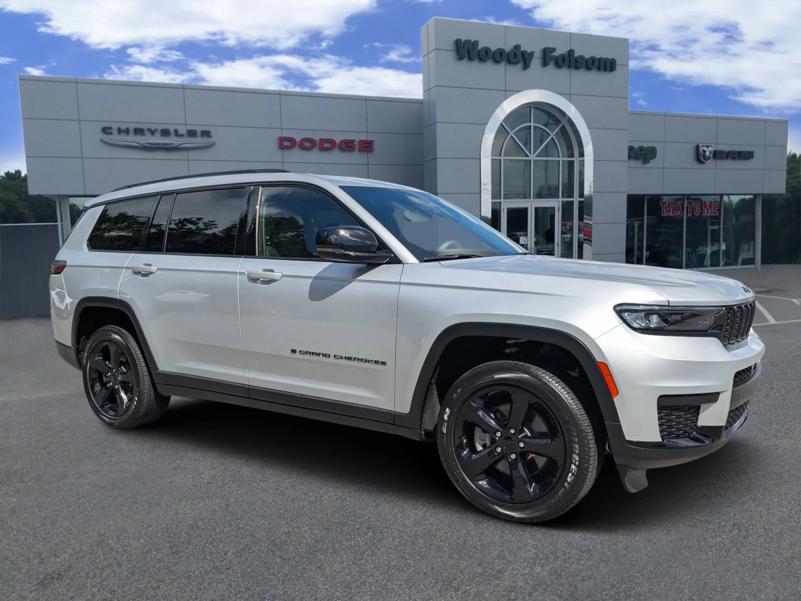 Silver 2023 Jeep Grand Cherokee L Altitude for sale in Vidalia, GA