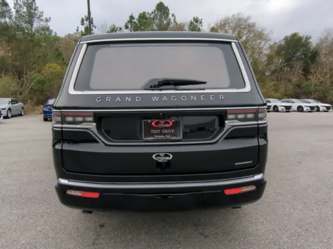 More photos of 2024 Jeep Grand Wagoneer Series III at Woody Folsom CDJR of Vidalia, GA