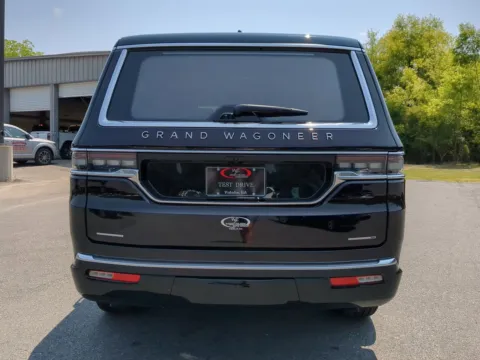 More photos of 2023 Jeep Grand Wagoneer Series III at Woody Folsom CDJR of Vidalia, GA