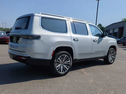More photos of 2023 Jeep Grand Wagoneer Series III at Woody Folsom CDJR of Vidalia, GA
