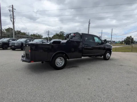 More photos of 2025 Ram 3500 Chassis Cab Tradesman at Woody Folsom CDJR of Vidalia, GA
