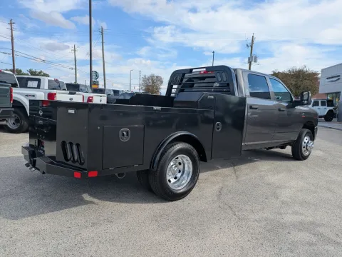 More photos of 2025 Ram 3500 Chassis Cab Tradesman at Woody Folsom CDJR of Vidalia, GA