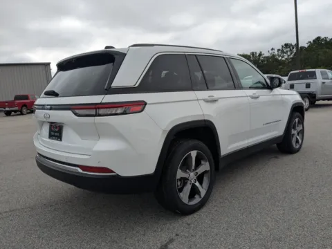 More photos of 2023 Jeep Grand Cherokee 4xe at Woody Folsom CDJR of Vidalia, GA