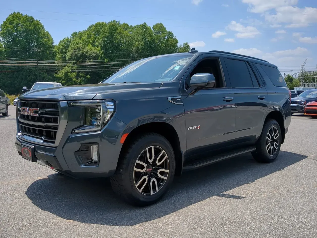 2021 GMC Yukon AT4 - Photo 8