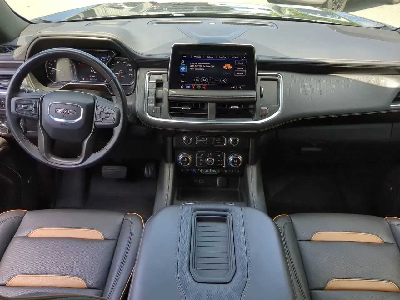 2021 GMC Yukon AT4 - Photo 15