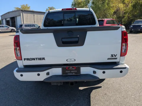 More photos of 2021 Nissan Frontier SV at Woody Folsom CDJR of Vidalia, GA
