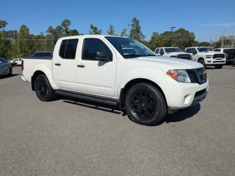 Photos of 2021 Nissan Frontier SV for sale in Vidalia, GA at Woody Folsom CDJR of Vidalia