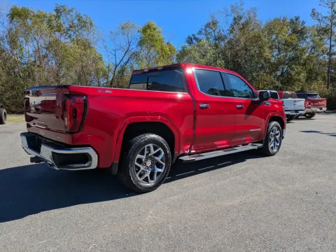 More photos of 2025 GMC Sierra 1500 SLT at Woody Folsom CDJR of Vidalia, GA