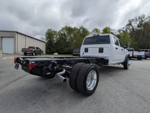 More photos of 2026 Ram 5500 Chassis Cab Tradesman at Woody Folsom CDJR of Vidalia, GA