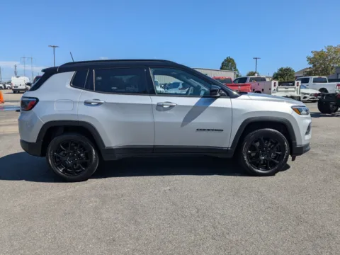 Another view of 2024 Jeep Compass Latitude for sale in Vidalia, GA at Woody Folsom CDJR of Vidalia