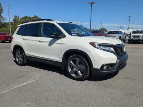 White 2019 Honda Passport Touring for sale in Vidalia, GA