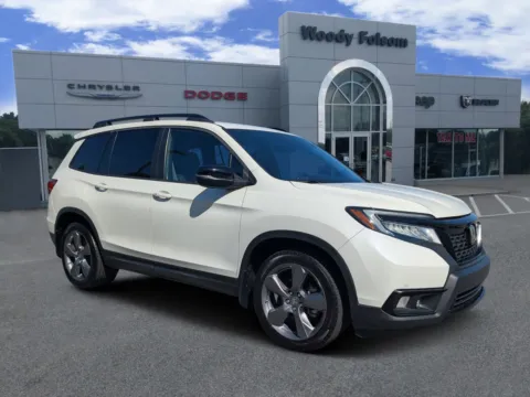 White 2019 Honda Passport Touring for sale in Vidalia, GA