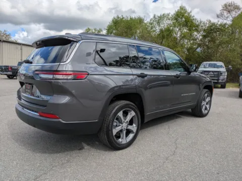 More photos of 2025 Jeep Grand Cherokee L Limited at Woody Folsom CDJR of Vidalia, GA