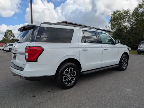 More photos of 2024 Ford Expedition Max XLT at Woody Folsom CDJR of Vidalia, GA