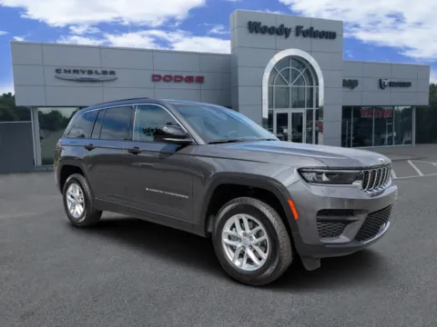 Gray 2025 Jeep Grand Cherokee Laredo X for sale in Vidalia, GA