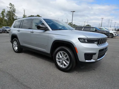 Photos of 2025 Jeep Grand Cherokee L Laredo X for sale in Vidalia, GA at Woody Folsom CDJR of Vidalia