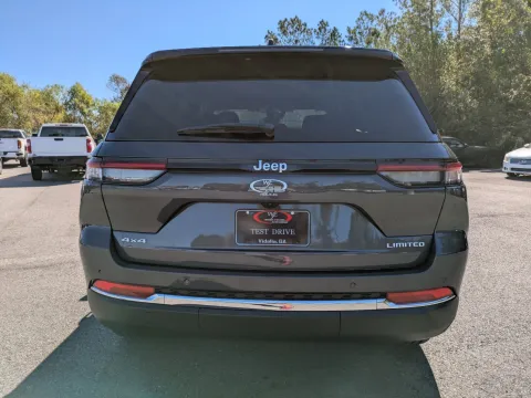 More photos of 2025 Jeep Grand Cherokee Limited at Woody Folsom CDJR of Vidalia, GA