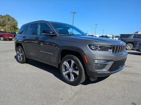 Photos of 2025 Jeep Grand Cherokee Limited for sale in Vidalia, GA at Woody Folsom CDJR of Vidalia