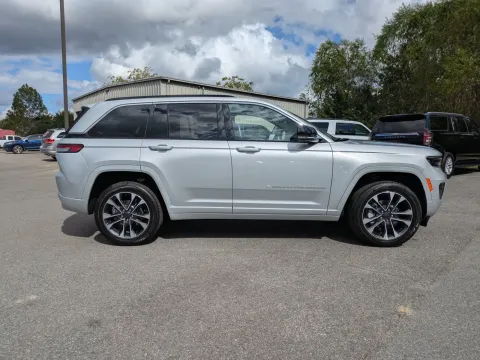 Another view of 2025 Jeep Grand Cherokee Overland for sale in Vidalia, GA at Woody Folsom CDJR of Vidalia