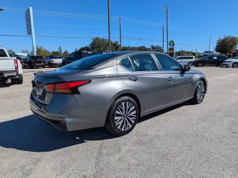 More photos of 2024 Nissan Altima 2.5 SV at Woody Folsom CDJR of Vidalia, GA