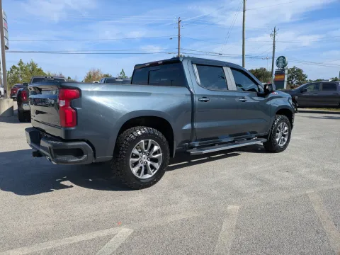 More photos of 2019 Chevrolet Silverado 1500 RST at Woody Folsom CDJR of Vidalia, GA