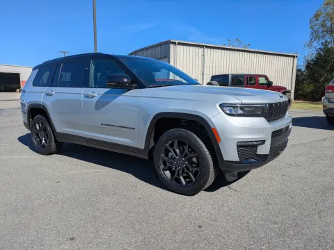 Photos of 2025 Jeep Grand Cherokee L Limited for sale in Vidalia, GA at Woody Folsom CDJR of Vidalia