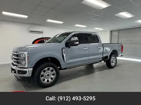 Gray 2024 Ford Super Duty F-350 SRW LARIAT for sale in Baxley, GA