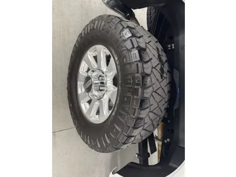 More photos of 2024 Ford Super Duty F-250 SRW Platinum at Woody Folsom Ford, GA