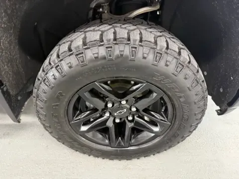 More photos of 2020 Chevrolet Silverado 1500 LT Trail Boss at Woody Folsom Ford, GA