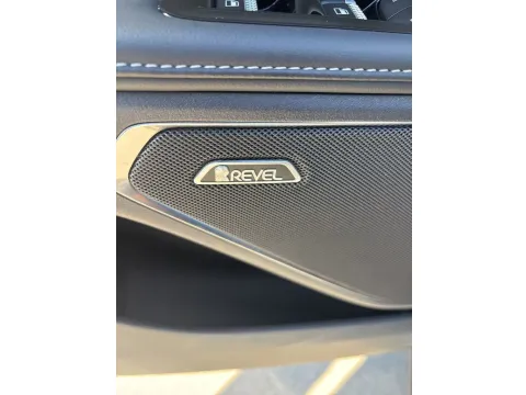 More photos of 2025 Lincoln Nautilus Premiere at Woody Folsom Ford, GA