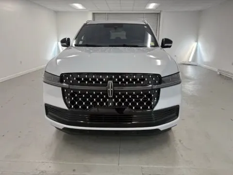 Photos of 2025 Lincoln Navigator Black Label for sale in Baxley, GA at Woody Folsom Ford