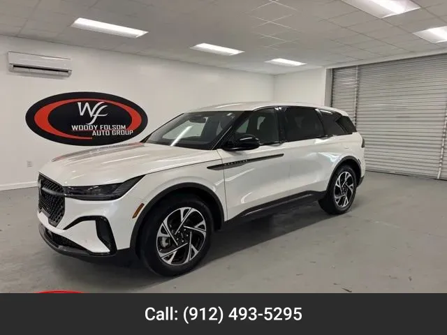 White 2025 Lincoln Nautilus Premiere for sale in Baxley, GA