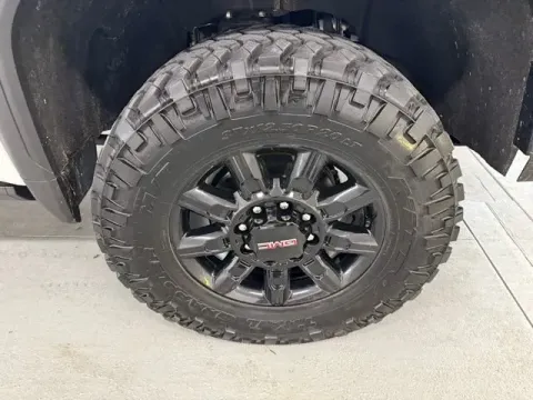 More photos of 2024 GMC Sierra 2500HD AT4 at Woody Folsom Ford, GA