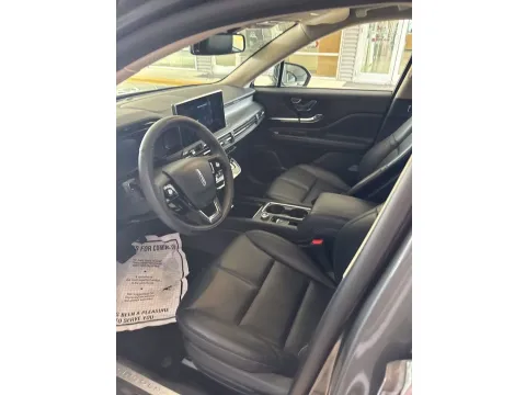 More photos of 2025 Lincoln Corsair Premiere at Woody Folsom Ford, GA