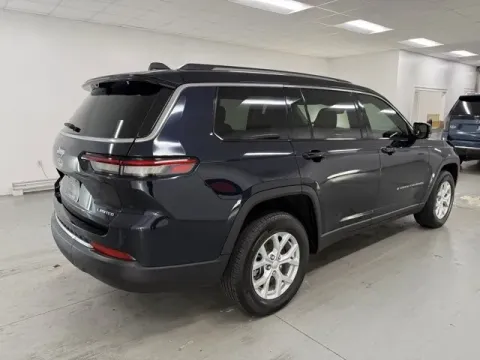 More photos of 2023 Jeep Grand Cherokee L Limited at Woody Folsom Ford, GA