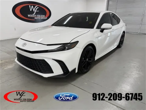 White 2025 Toyota Camry SE for sale in Baxley, GA