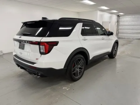 More photos of 2025 Ford Explorer ST at Woody Folsom Ford, GA