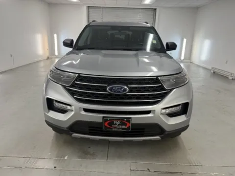 Photos of 2022 Ford Explorer XLT for sale in Baxley, GA at Woody Folsom Ford