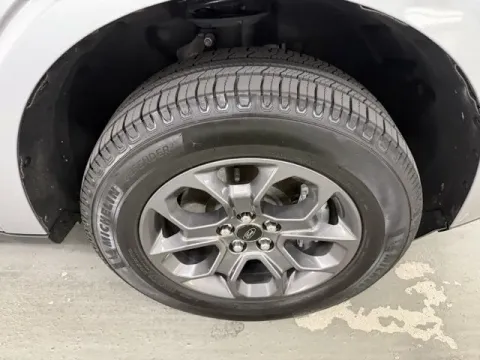 More photos of 2023 Ford Maverick XLT at Woody Folsom Ford, GA