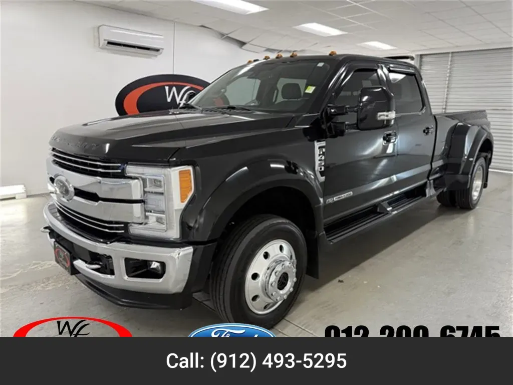 Black 2018 Ford Super Duty F-450 DRW LARIAT for sale in Baxley, GA