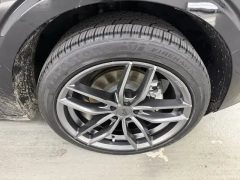 More photos of 2022 Ford Maverick XLT at Woody Folsom Ford, GA