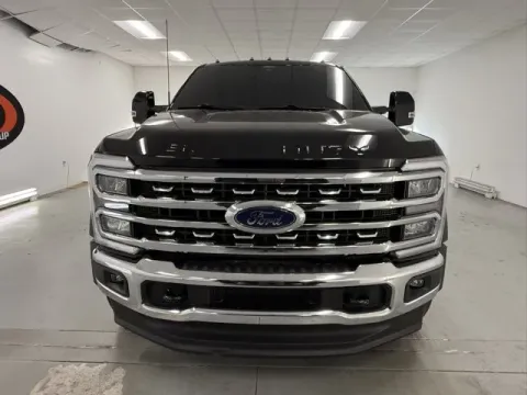Photos of 2025 Ford Super Duty F-450 DRW LARIAT for sale in Baxley, GA at Woody Folsom Ford