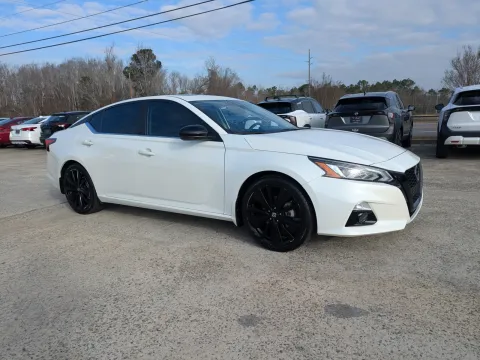 Photos of 2022 Nissan Altima 2.5 SR for sale in Vidalia, GA at Woody Folsom Nissan of Vidalia