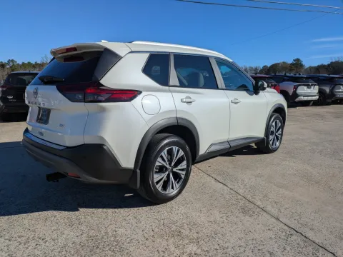 More photos of 2023 Nissan Rogue SV at Woody Folsom Nissan of Vidalia, GA