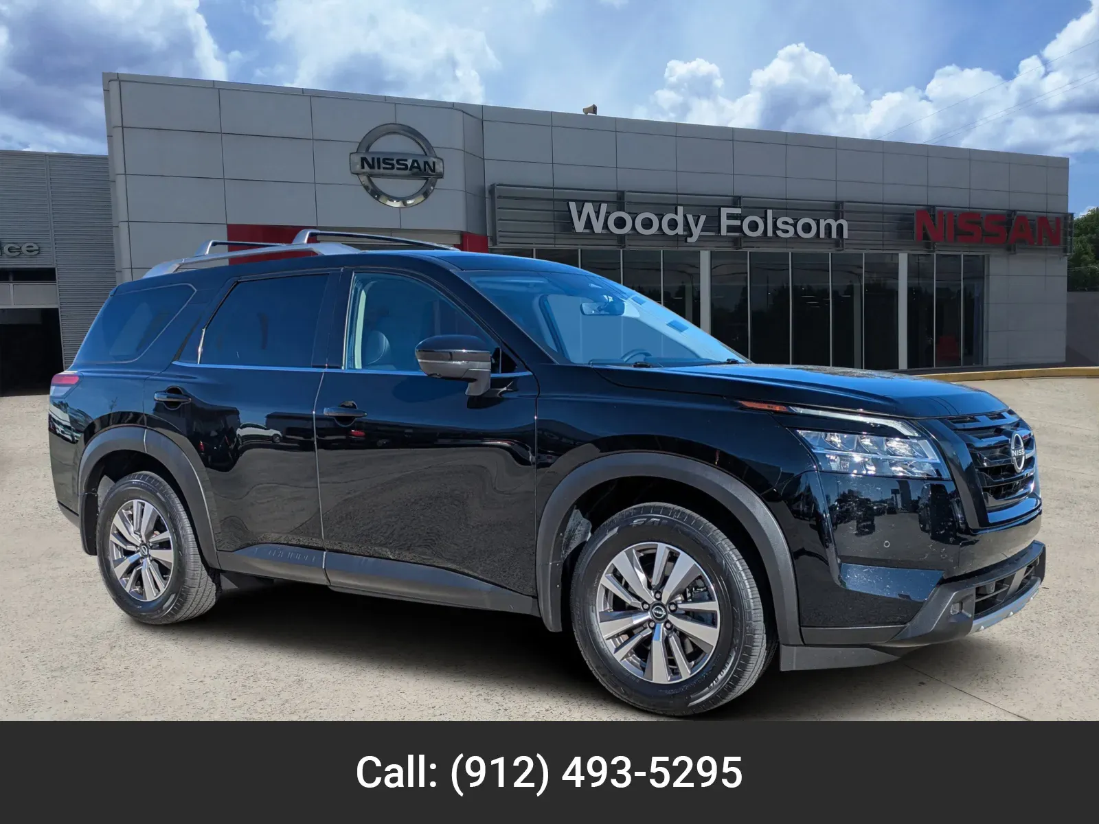 Black 2023 Nissan Pathfinder SL for sale in Vidalia, GA