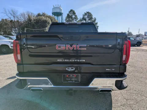 More photos of 2019 GMC Sierra 1500 SLT at Woody Folsom Nissan of Vidalia, GA