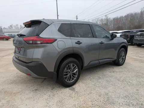 More photos of 2023 Nissan Rogue S at Woody Folsom Nissan of Vidalia, GA
