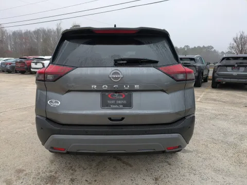 More photos of 2023 Nissan Rogue S at Woody Folsom Nissan of Vidalia, GA